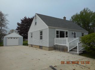 4304 Mishicot Rd, Two Rivers, WI 54241