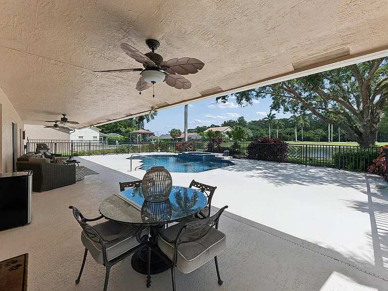 8658 Vista Greens Ct — Photo 18