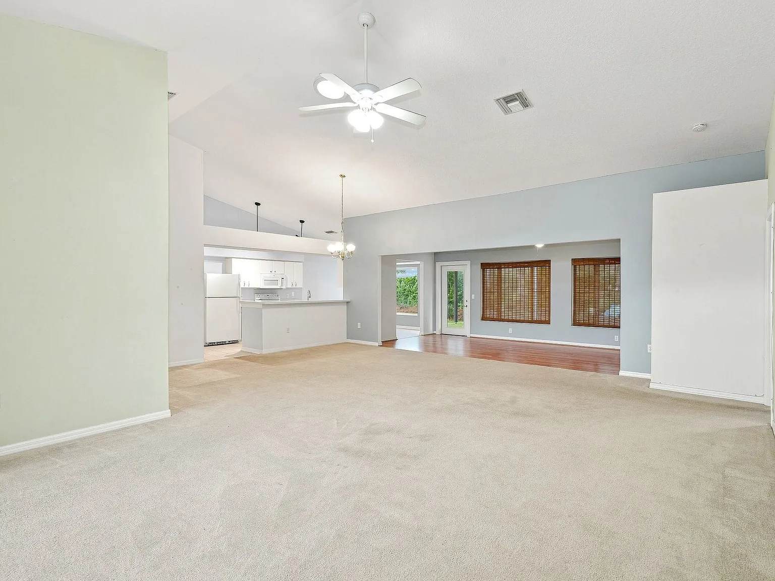 11220 Hollander Avenue - 1 — Photo 3