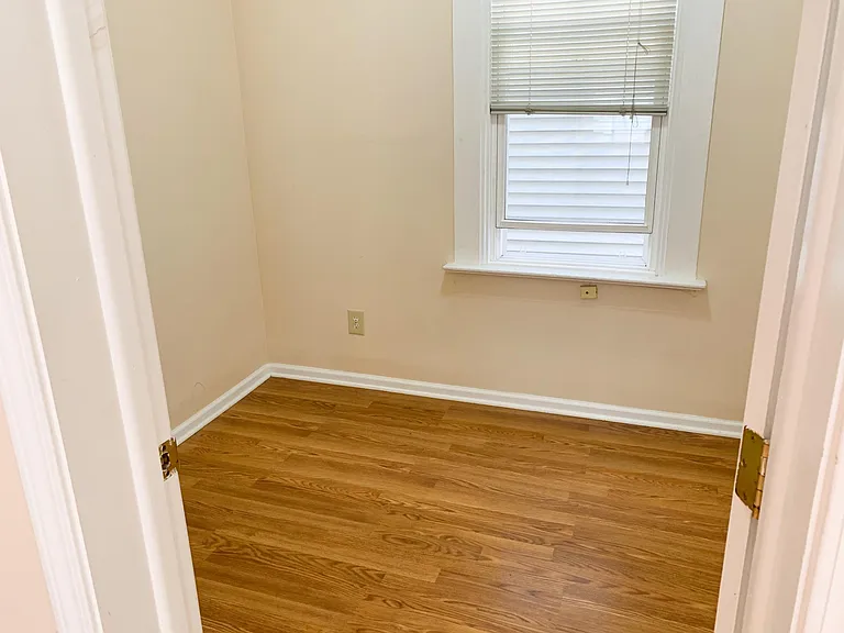 3111 N Southport Ave #2 — Photo 7