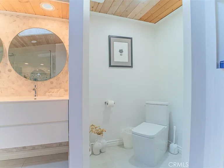 5179 Canoga Ave — Photo 17