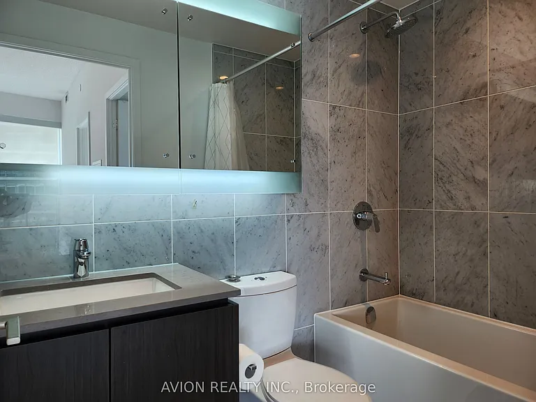 115 McMahon Dr #1205 — Photo 25