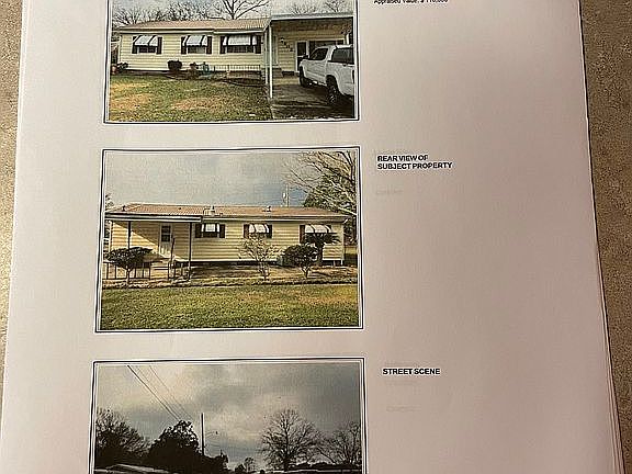 5th image of 902 Yvonne St