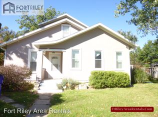 324 S Adams St, Junction City, KS 66441