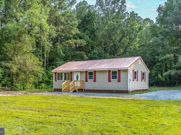 1848 New Bridge Rd, Pocomoke City, MD 21851