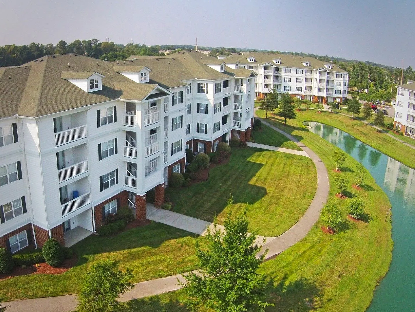 Brenneman Farm Apartments — Photo 1