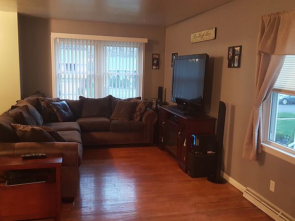 5th image of 124 Kleber Ave