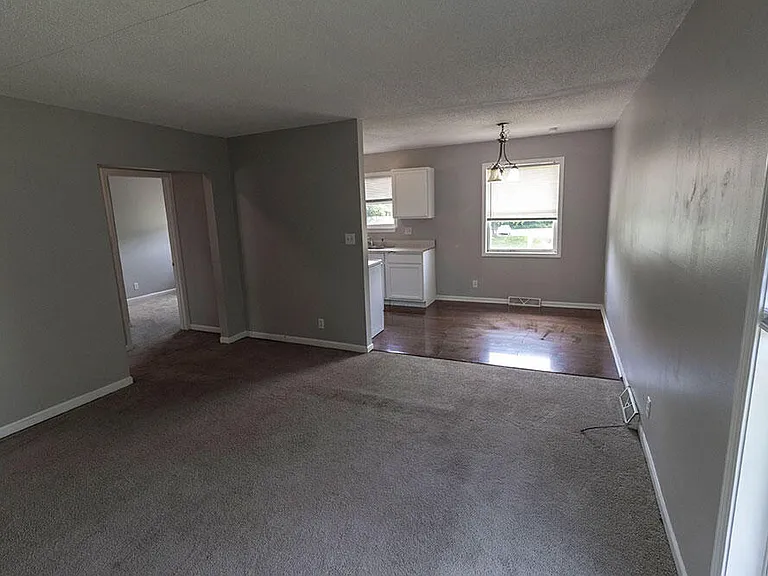 7217 N Moberly Dr #B — Photo 6
