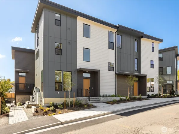 3001 S Dakota Street #2, Seattle, WA 98108