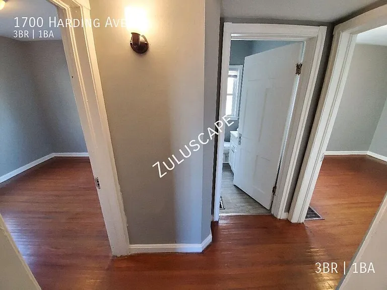 1700 Harding Ave — Photo 8