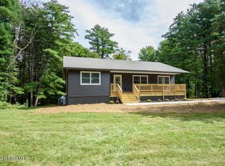 290 Blodgett Hill Rd, Ravena, NY 12143