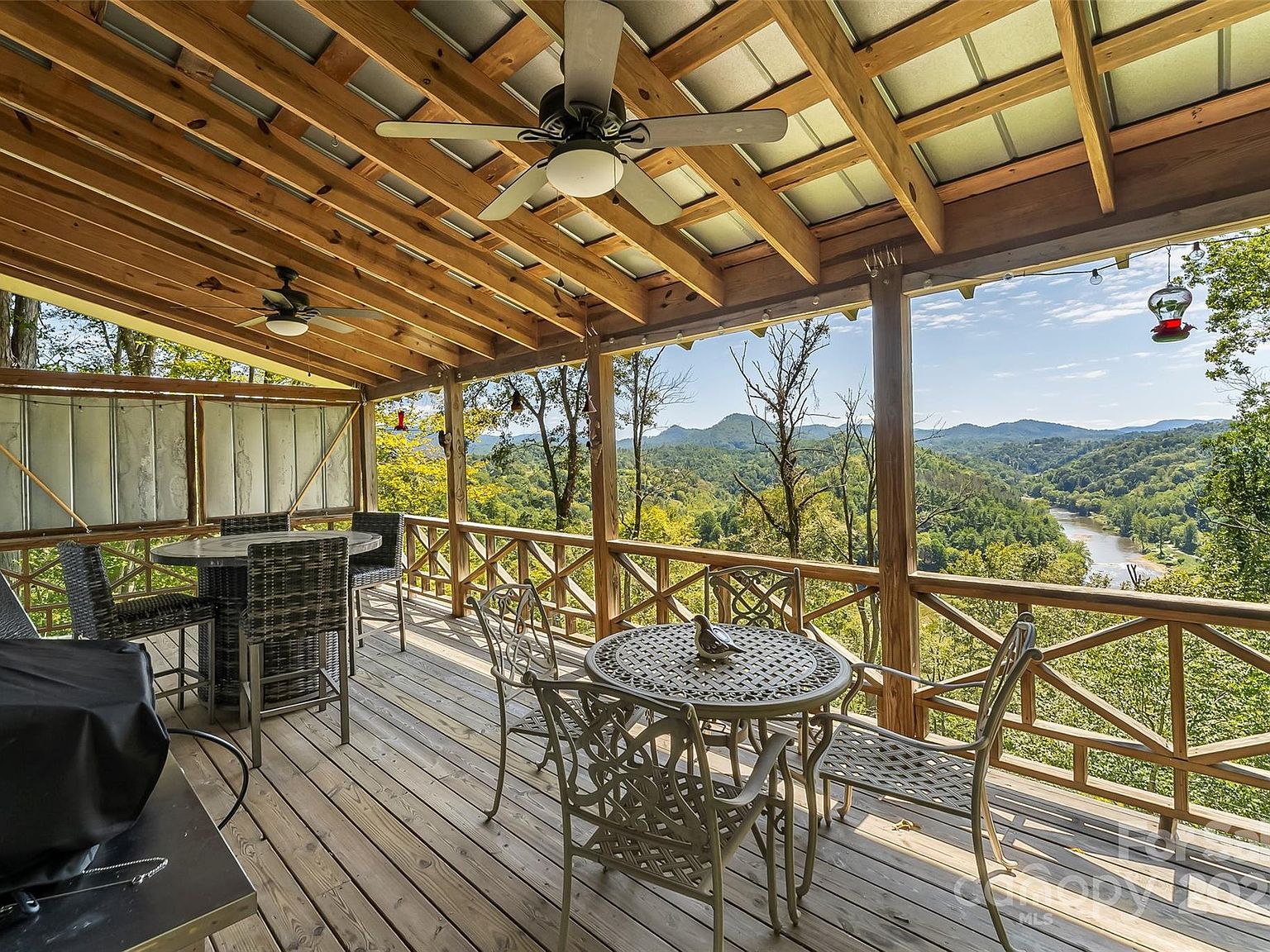 386 Old Log Rd, Green Mountain, NC 28740 | Zillow