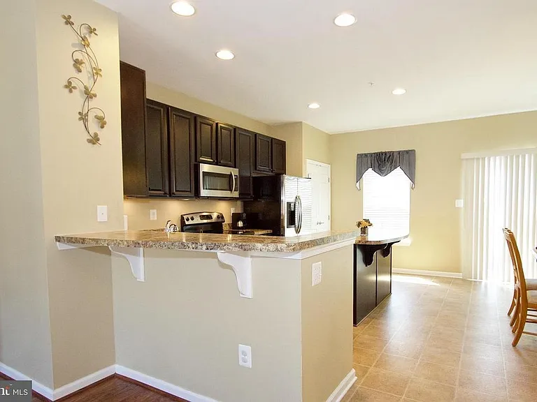 1050 Wisdom Ct — Photo 21