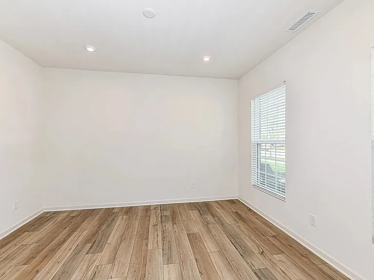 14567 Brecon Ln — Photo 6