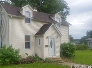 300 W 3rd South St, Mount Olive, IL 62069