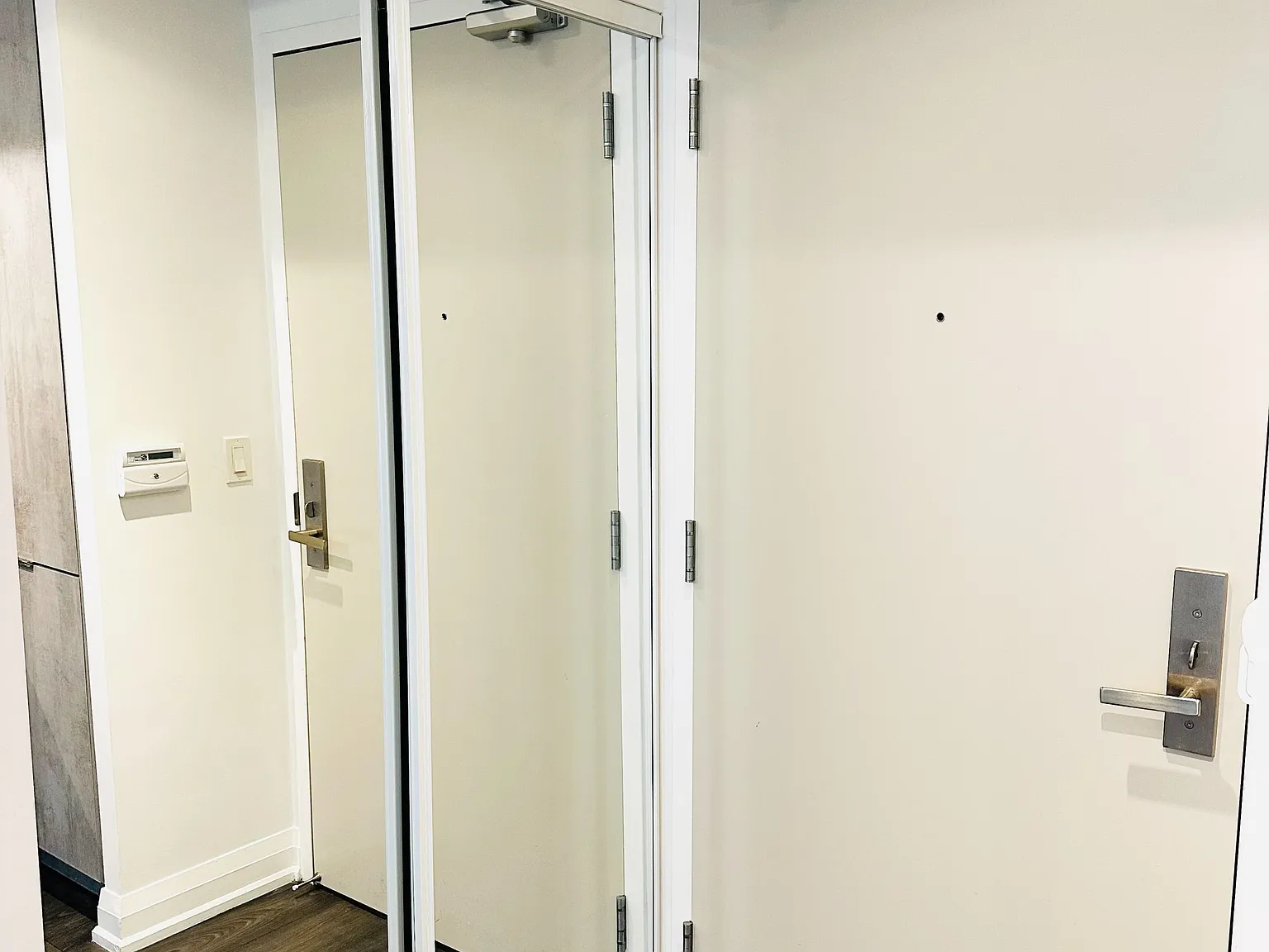 1 bed, $2,100 — Photo 2