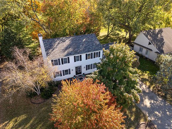 3rd image of 1709 N Black Oak Ct