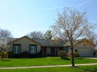 44957 Deer Run Rd, Plymouth, MI 48170