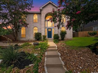 815 Stoneway Dr, San Antonio, TX 78258
