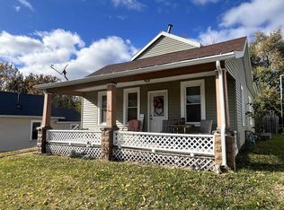110 Van Horne St, Muscatine, IA 52761