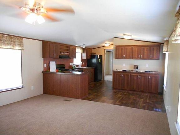 living room/kitchen_2