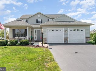 54 Pheasant Ridge Rd, Dillsburg, PA 17019