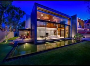 11911 168th St, Artesia, CA 90701