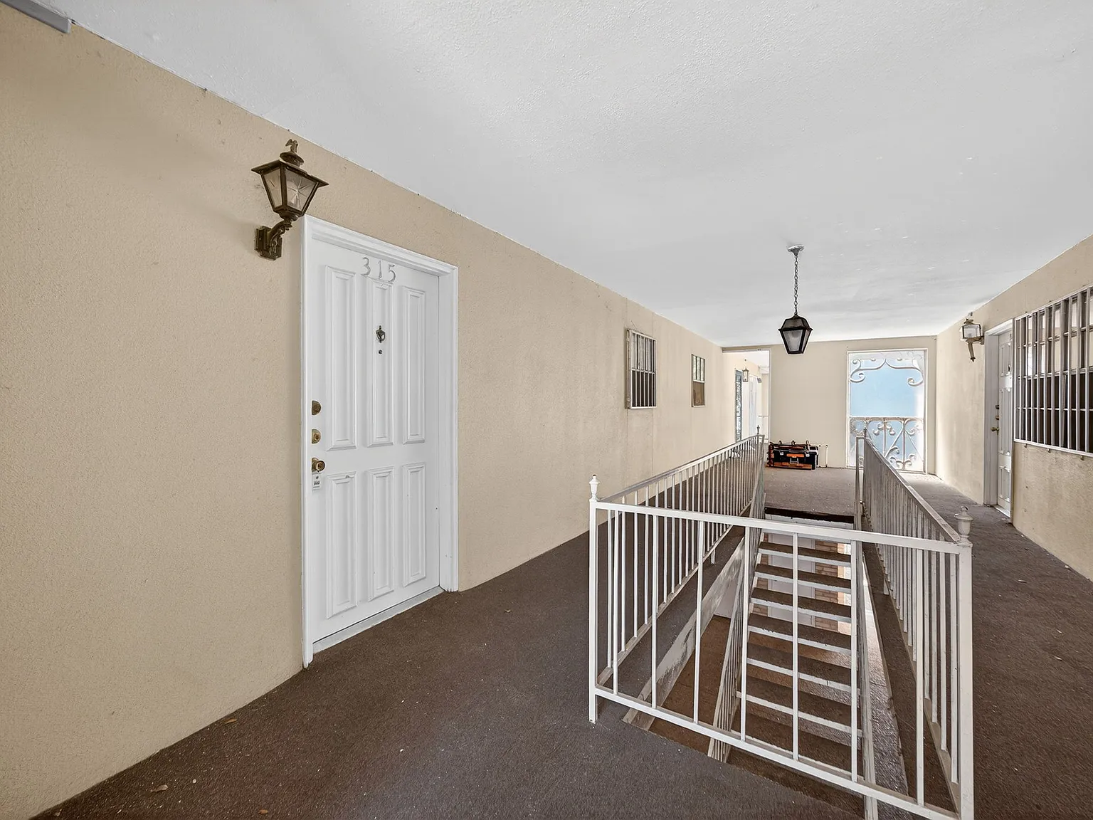 2 bed, 846 sqft, $995 — Photo 4