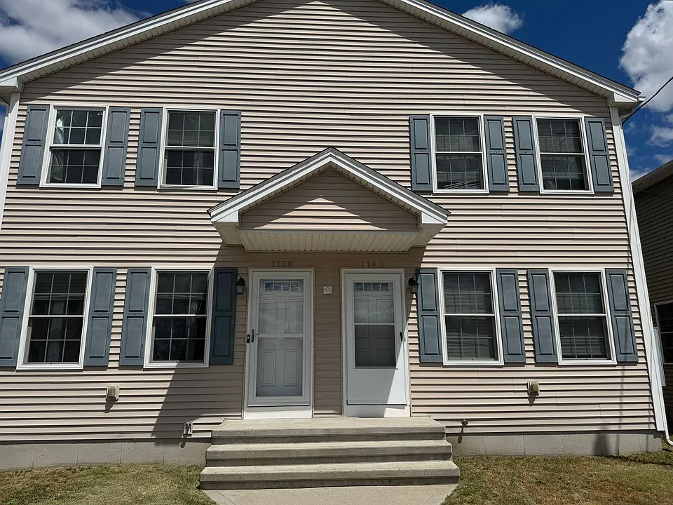 1138-1140 Boston Rd