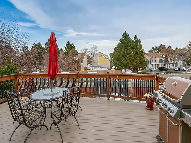 504 S Laredo Cir — Photo 14