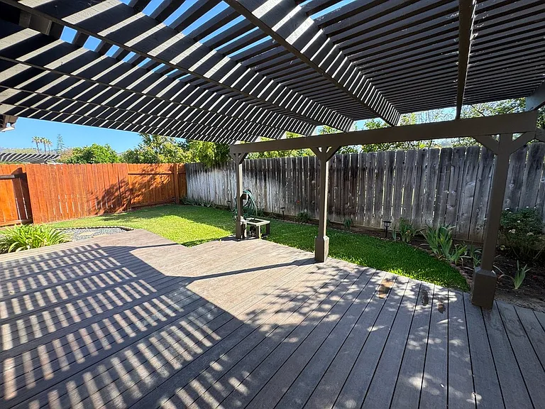 126 Jericho Circle Gln — Photo 2