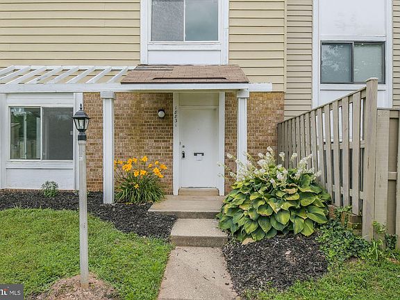 3rd image of 18831 Poppy Seed Ln