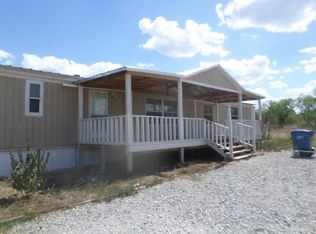 805 Dilley St, Kingsland, TX 78639