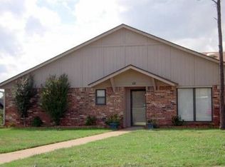 701 NW 137th St, Edmond, OK 73013