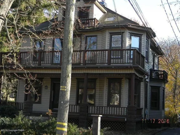 117 Analomink St, East Stroudsburg, PA 18301