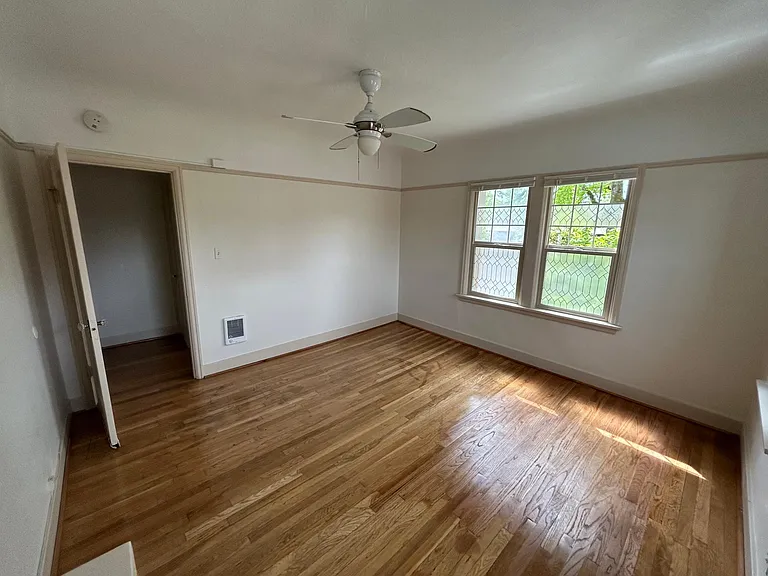 1530 NE 10th Ave #201 — Photo 5