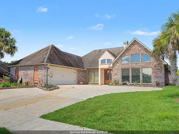 30961 Concord Dr, Walker, LA 70785