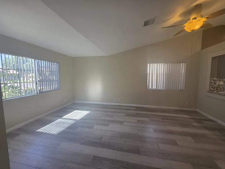 80595 Willow Ln — Photo 8