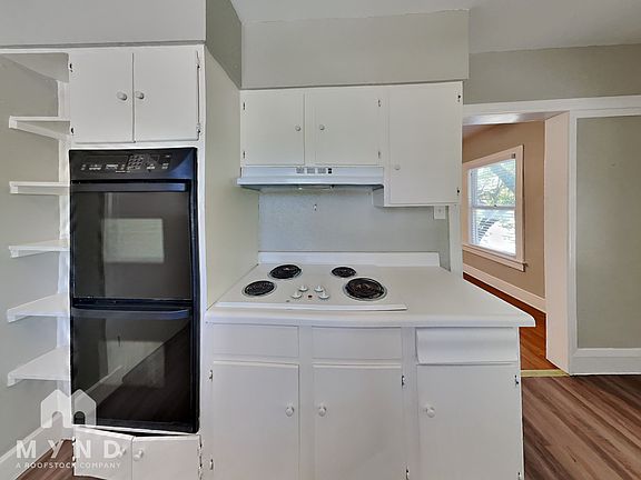 5th image of 5749 La Vista Ct