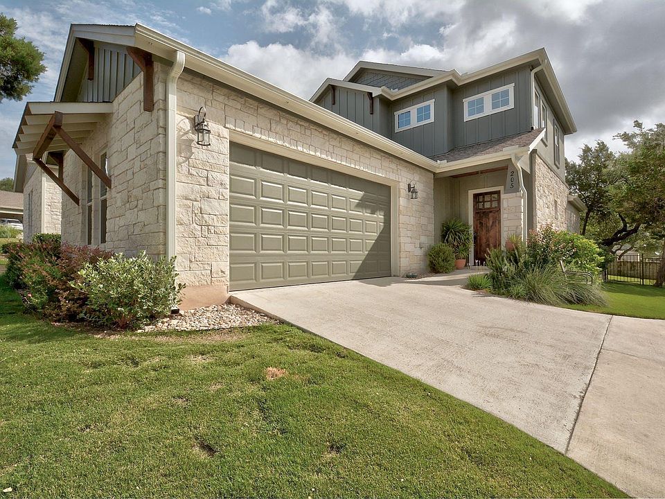 1st image of 205 Fairlake Cir #3