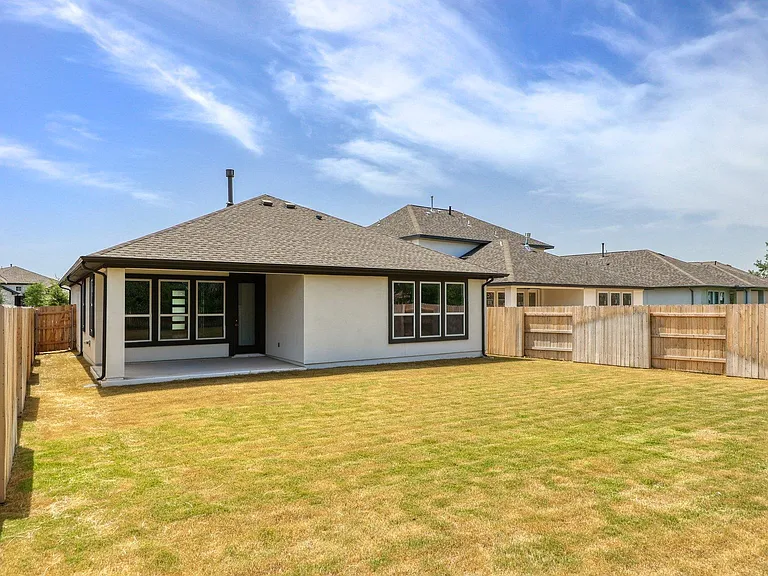 182 Yarbrough Dr — Photo 26