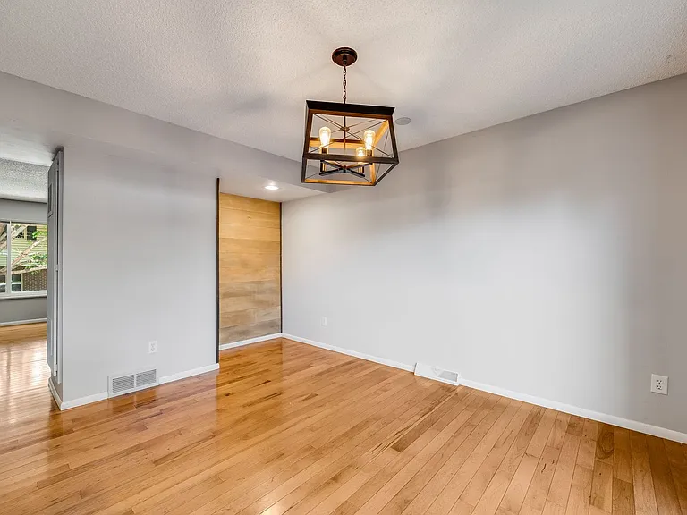 9026 E Mansfield Ave — Photo 10