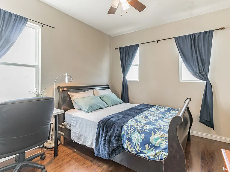 22353 Maidenhair St — Photo 3