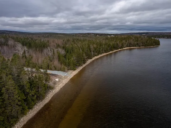 731 Salem Rd, Cape Breton, NS B1J 1V7