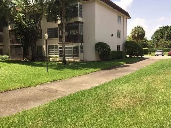 7400 NW 17th Street #109, Plantation, FL 33313