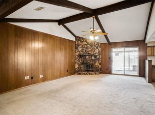 6600 Lyndale Dr, Watauga, TX 76148