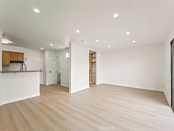 2nd image of 20234 Cantara St Unit 224