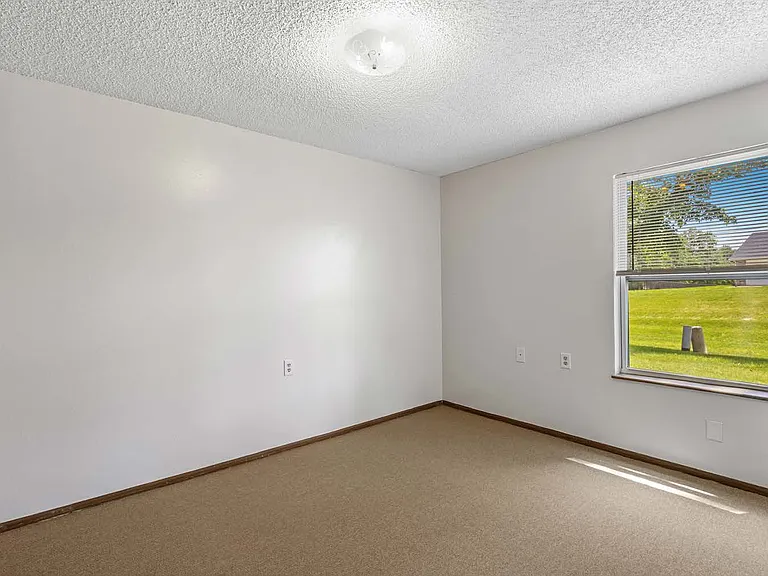 411 Streck Ln #3-49 — Photo 2