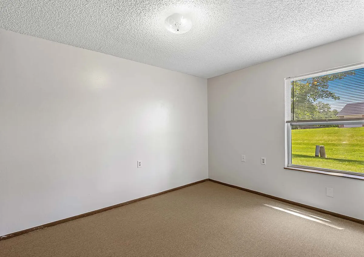 Building Photo - 411 Streck Ln #3-49