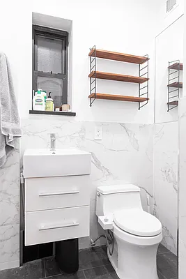 Rented by SERHANT. | media 5